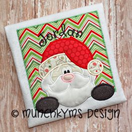 Munchkyms Santa Peeking Applique 