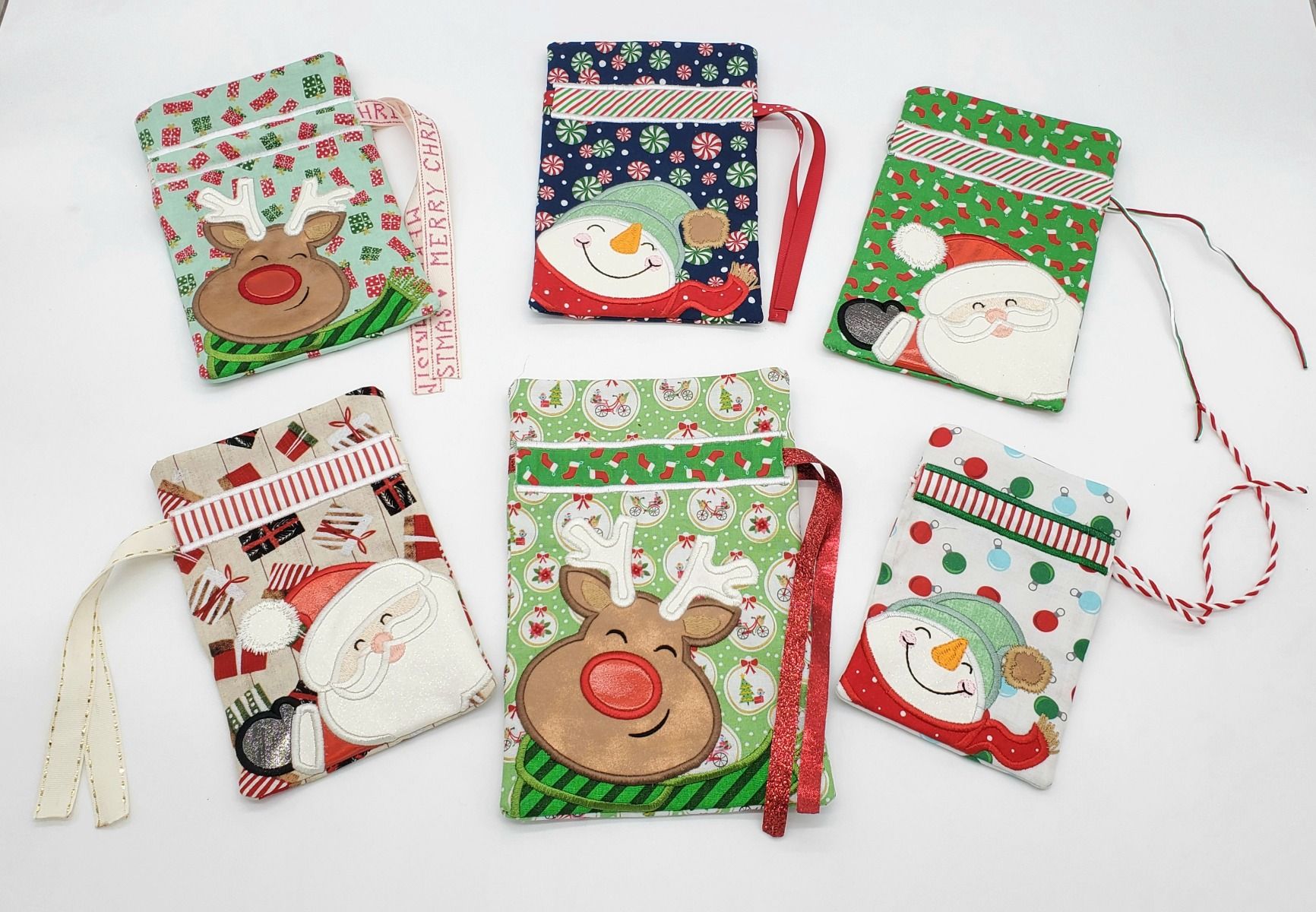 Holiday Gift Bags Bundle - In the Hoop - Fits a 5x7 and 6x10 Hoop